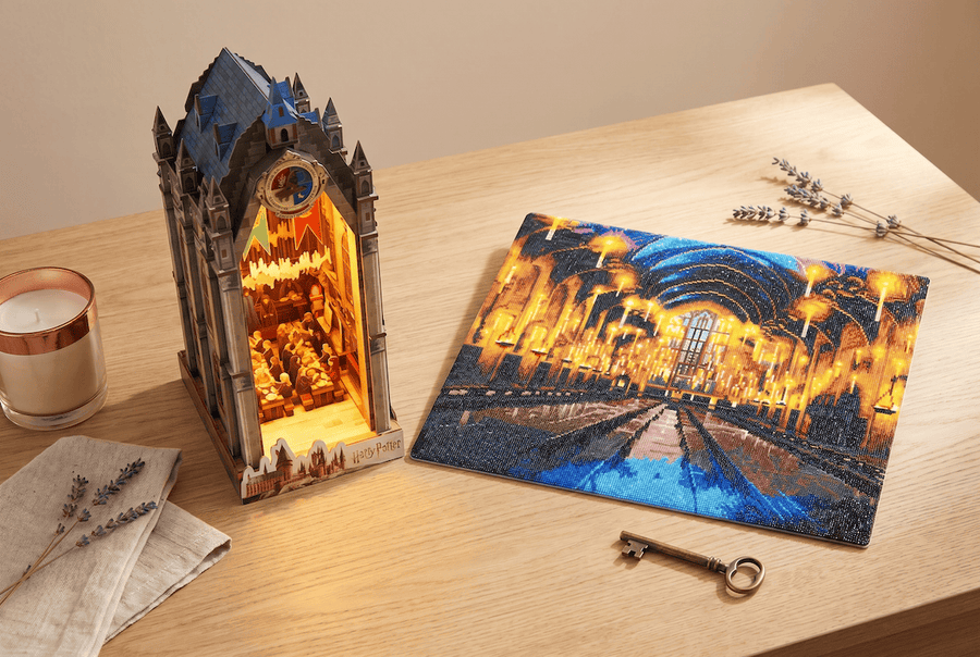 HP Great Hall Book Nook + Diamond Painting Kit combo