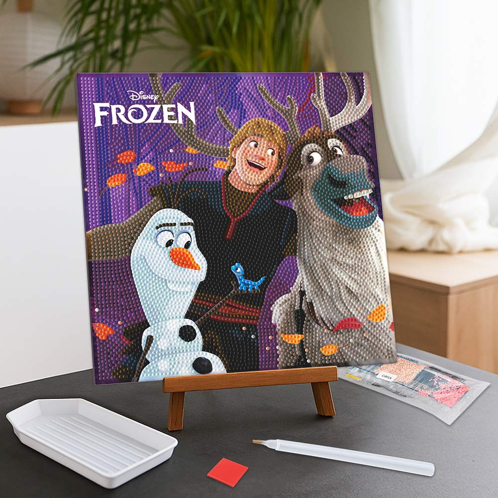 Diamond Painting Kits 9.8" x 9.8" | 25cm x 25cm Winter Friends - Framed Diamond Painting Kit