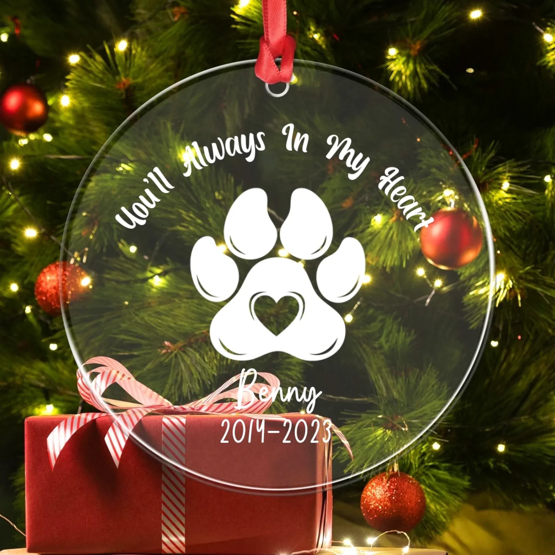 Personalized Ornaments A Best Friend Is Never Forgotten - Personalized Dog Memorial Photo Acrylic Ornament