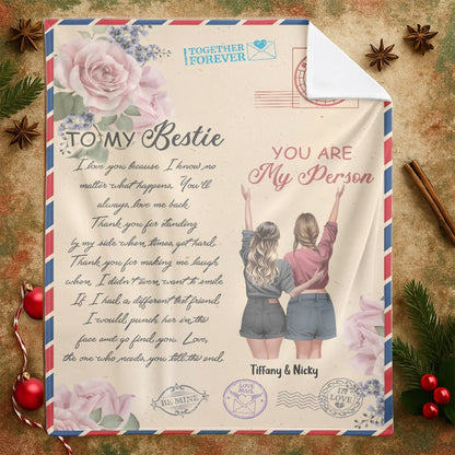 A Sweet Hug In A Blanket For Your Favorite Person - Personalized Besties Friendship Custom Blanket