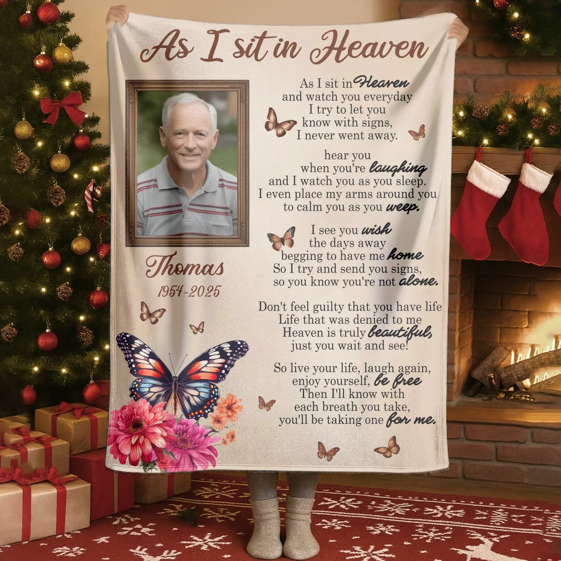 As I Sit In Heaven I Never Went Away - Personalized Memorial Photo Blanket