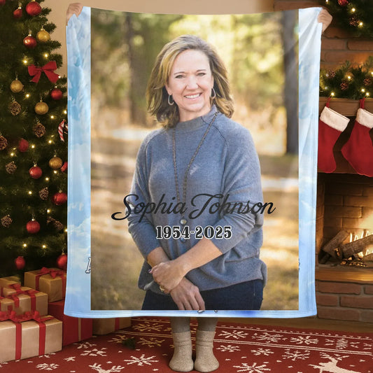 Blanket Custom KNT / White / 30x40in / 76x101cm A Big Piece Of Heart Lives In Heaven - Personalized Human Memorial Blanket