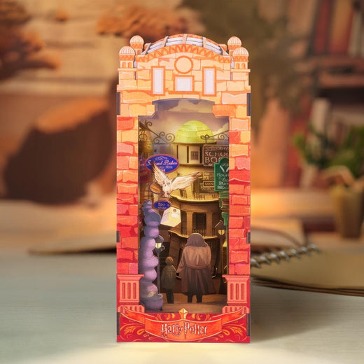 Harry Potter: Diagon Alley - DIY Book Nook Kit