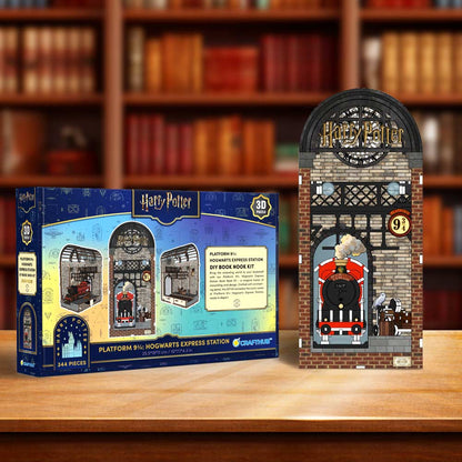Book Nook Kits 344 Pieces | 10" x 4.3" x 7.1" Platform 9¾: Hogwarts Express Station - DIY Book Nook Kit