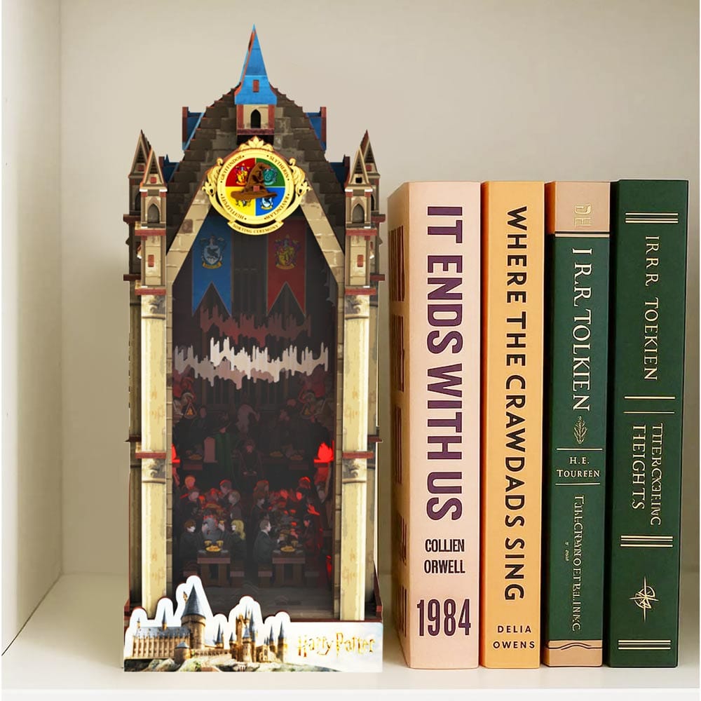 Book Nook Kits 534 Pieces | 7.6" x 4.3" x 10.6" The Great Hall - DIY Book Nook Kit